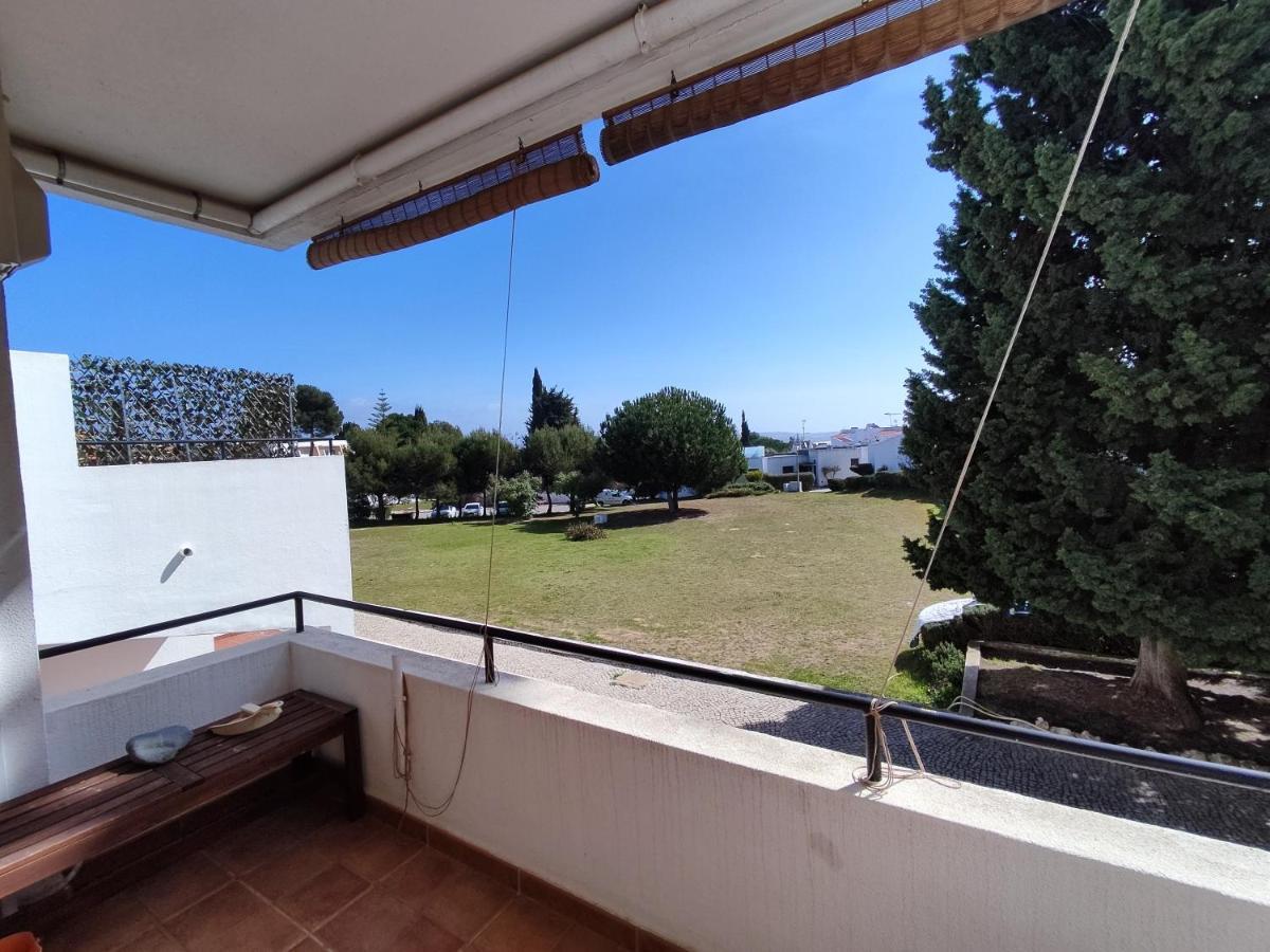 01 Sra Da Rocha Com Piscina E Ac - Casas & Papeis Armacao de Pera